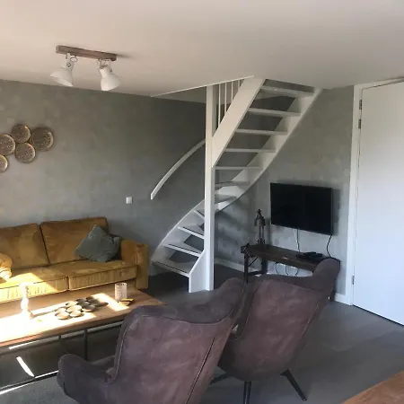 Reiger Aan Zee Nr 1 * Эгмонд-ан-ден-Хуф
