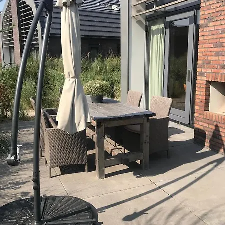 Reiger Aan Zee Nr 1 * Эгмонд-ан-ден-Хуф